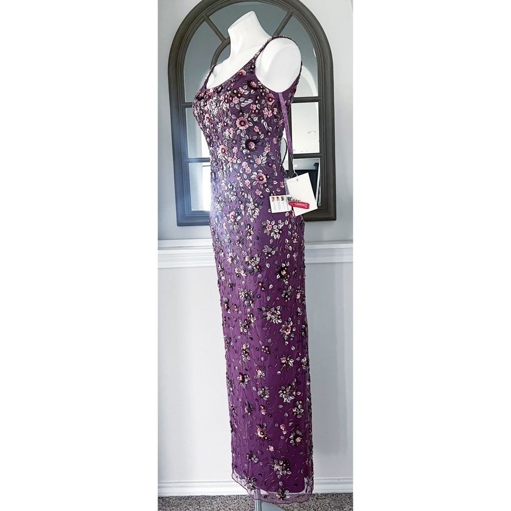 Mac Duggal Floral Beaded Column Gown in Raspberry, NWT, Size 2 - Picture 6 of 15